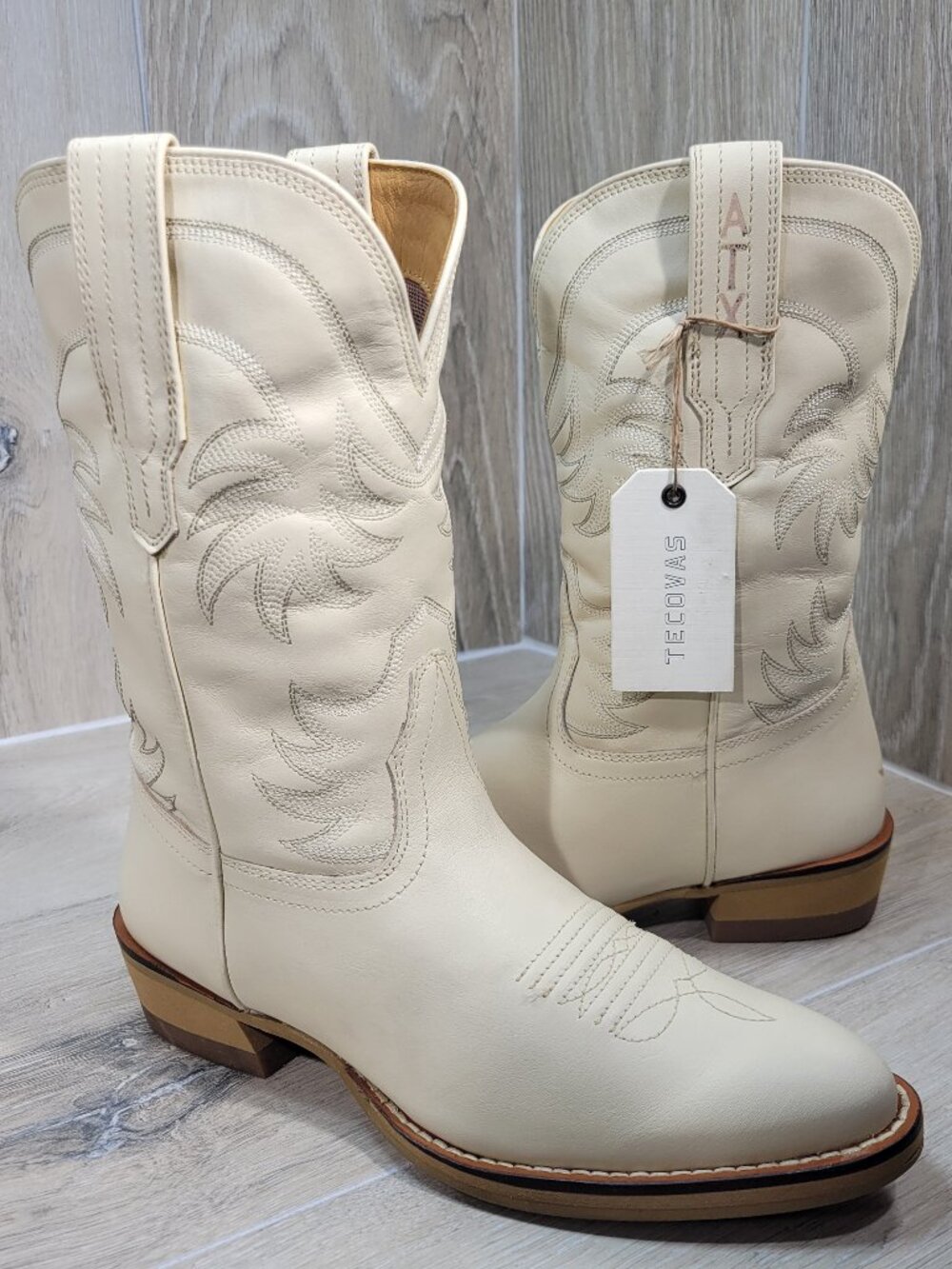 Tecovas The Annie Kid Girl's Size 3Y Bone Cowhide Cowgirl Boot